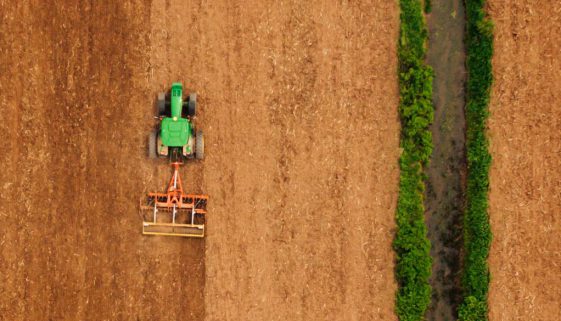 tractor-field-overhead